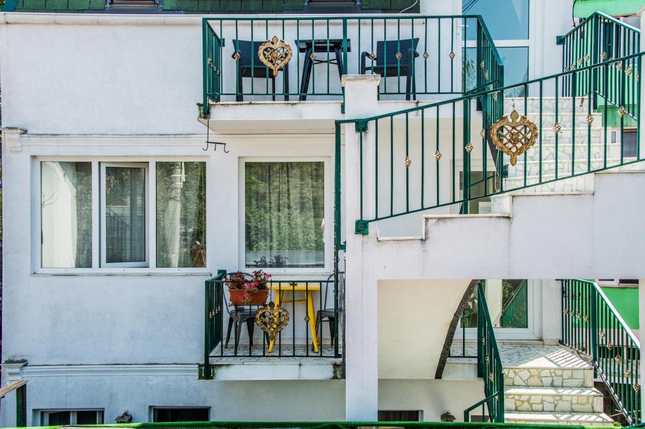 La Verde Hotel Яш Екстериор снимка