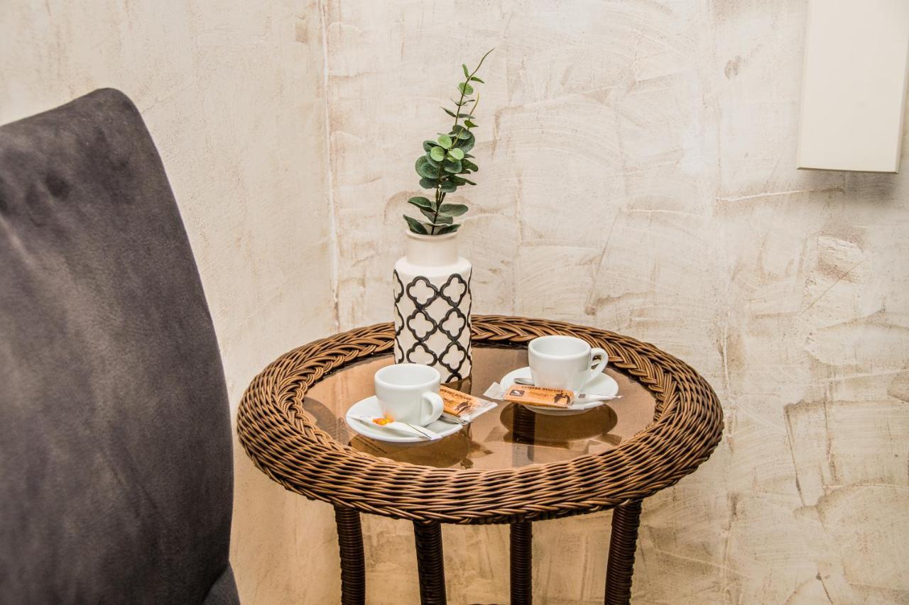 La Verde Hotel Яш Екстериор снимка