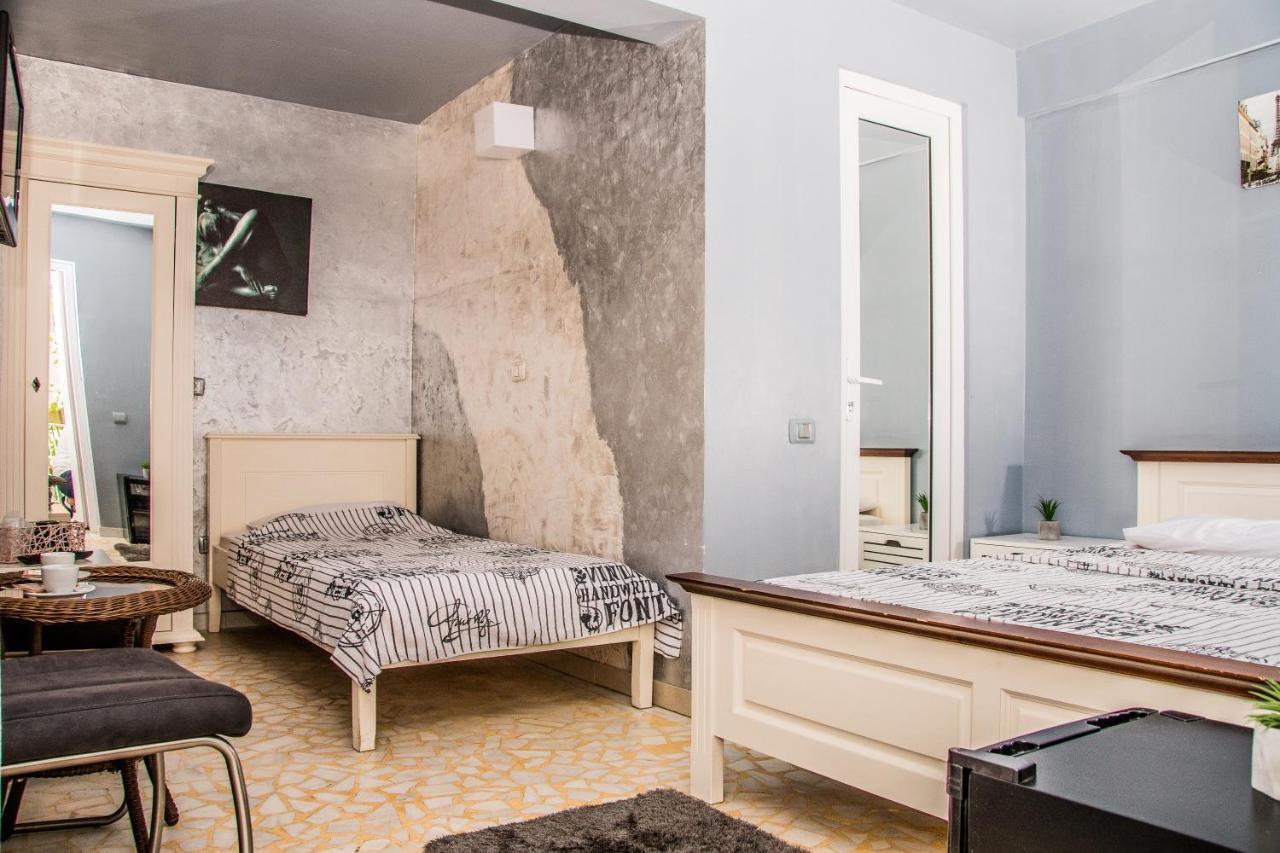 La Verde Hotel Яш Екстериор снимка