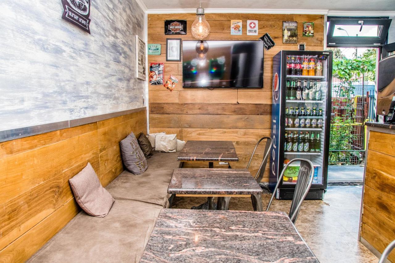 La Verde Hotel Яш Екстериор снимка